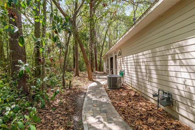 129 NW 48TH BOULEVARD 6, Gainesville, FL 32607