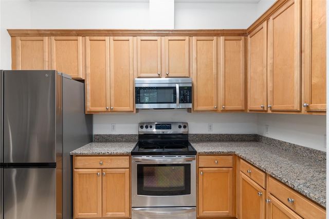 129 NW 48TH BOULEVARD 6, Gainesville, FL 32607