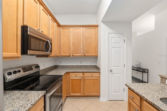 129 NW 48TH BOULEVARD 6, Gainesville, FL 32607