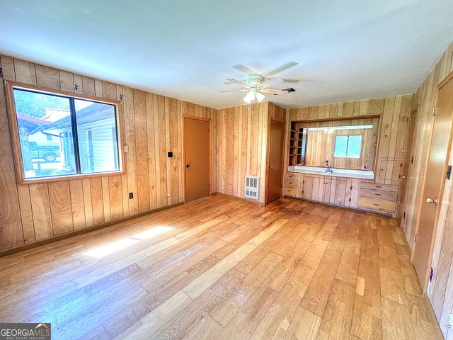129 Mallory Drive, Lagrange, GA 30241