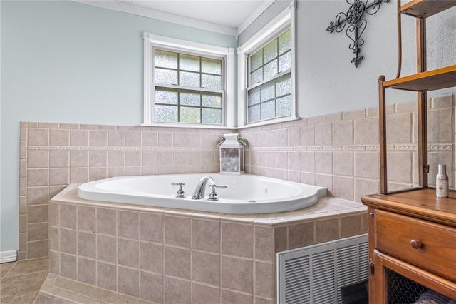 7206 Barnard Lane, Harrison, AR 72601