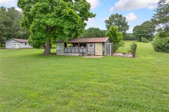 7206 Barnard Lane, Harrison, AR 72601