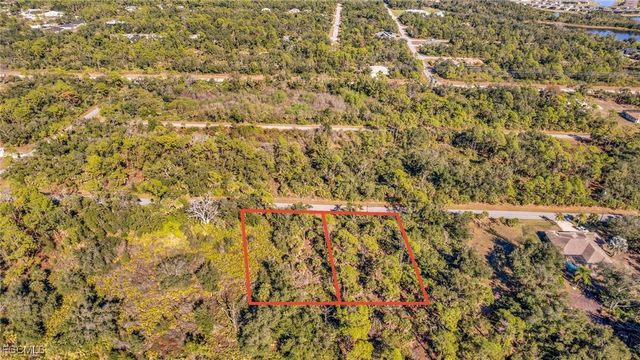 1497 & 1505 Canterbury LN, Port Charlotte, FL 33953