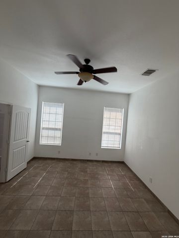 114 Grosvenor, San Antonio, TX 78221