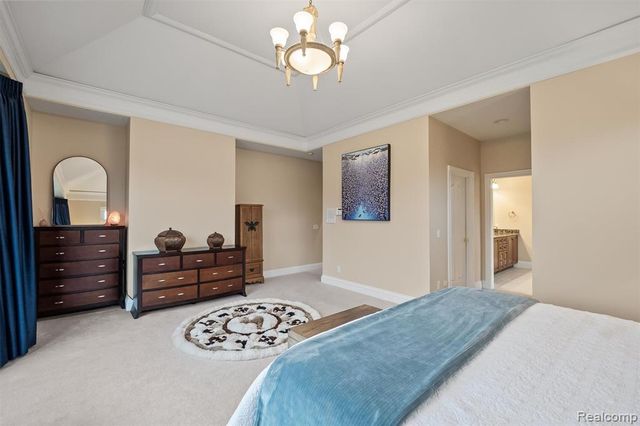 3300 Hillshire Court, Ypsilanti, MI 48198