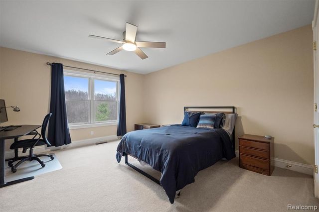 3300 Hillshire Court, Ypsilanti, MI 48198