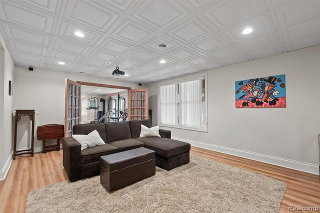 3300 Hillshire Court, Ypsilanti, MI 48198