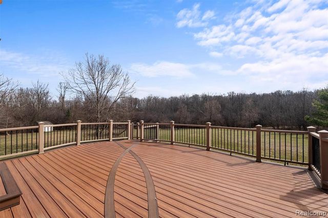 3300 Hillshire Court, Ypsilanti, MI 48198