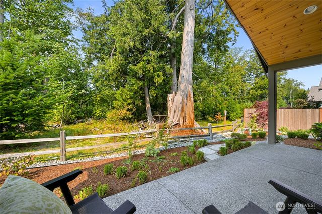 5451 Shields Road, Ferndale, WA 98248