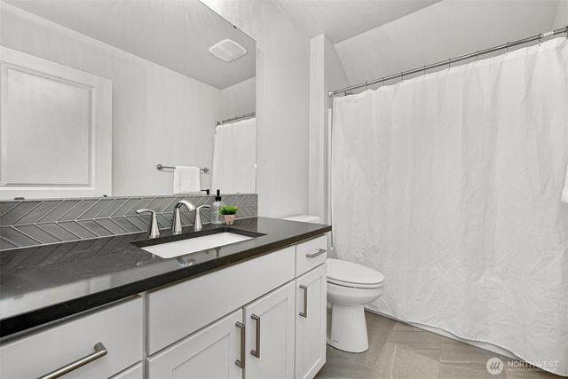 5451 Shields Road, Ferndale, WA 98248
