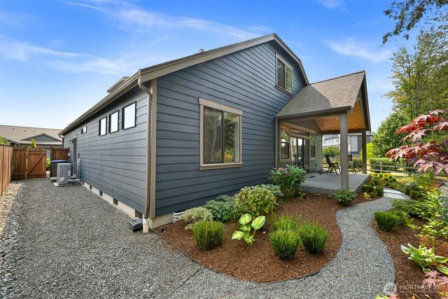 5451 Shields Road, Ferndale, WA 98248
