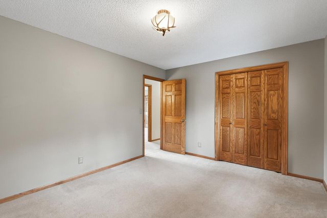 17231 Uplander Street NW, Andover, MN 55304