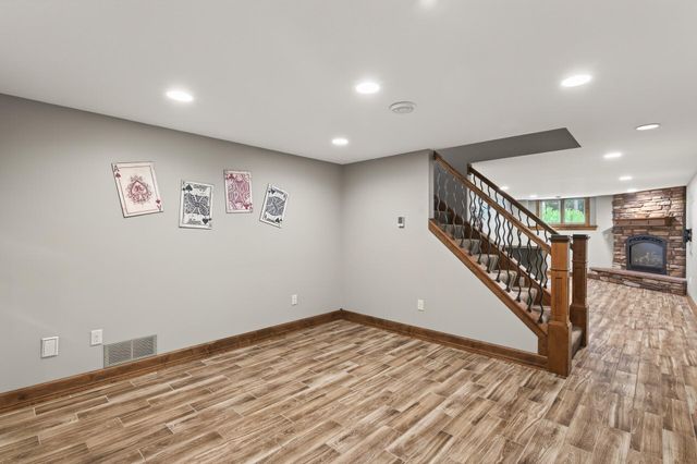 17231 Uplander Street NW, Andover, MN 55304