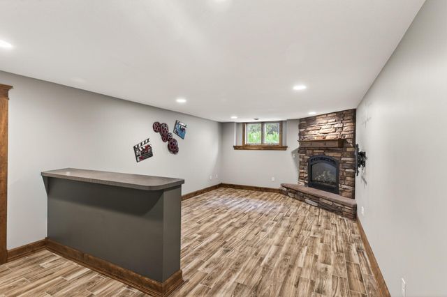 17231 Uplander Street NW, Andover, MN 55304