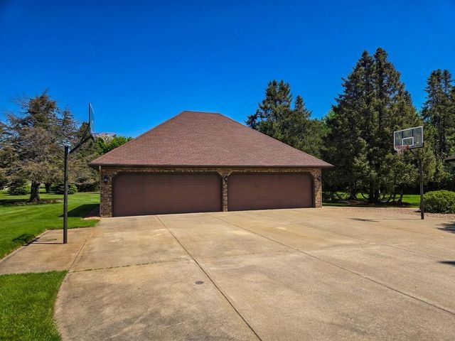 17231 Uplander Street NW, Andover, MN 55304