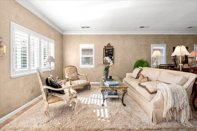 431 Eagle Drive, Ione, CA 95640