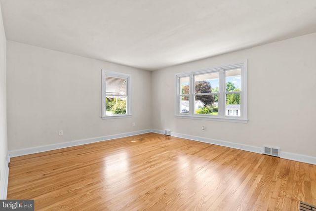 1200 WAYNE AVE, Hagerstown, MD 21742
