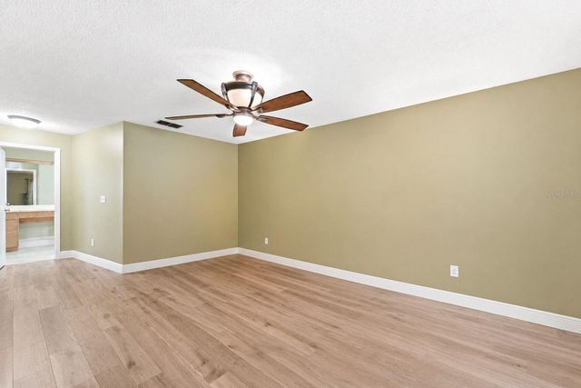2309 SWEETWATER COUNTRY CLUB PLACE DRIVE, Apopka, FL 32712