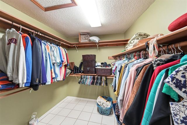 2309 SWEETWATER COUNTRY CLUB PLACE DRIVE, Apopka, FL 32712
