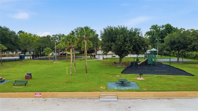 2309 SWEETWATER COUNTRY CLUB PLACE DRIVE, Apopka, FL 32712