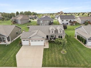 904 NW Seasons Drive, Ankeny, IA 50023