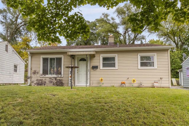 1609 Murray AVENUE, Waukesha, WI 53186