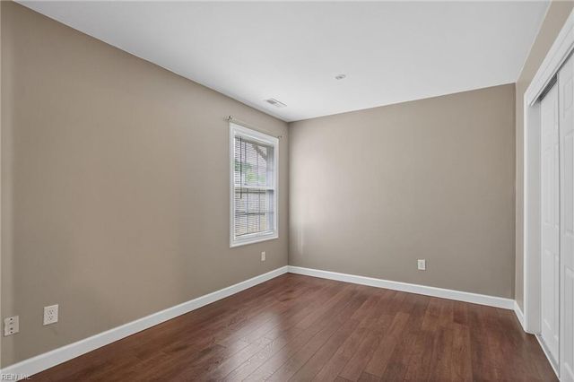 5677 Rushmere DR, Virginia Beach, VA 23464