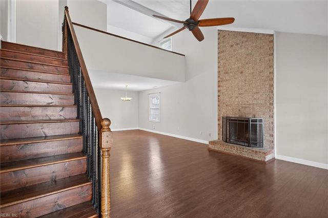 5677 Rushmere DR, Virginia Beach, VA 23464