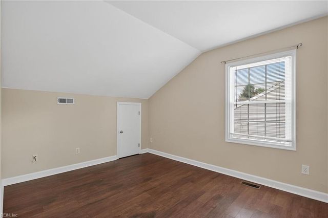 5677 Rushmere DR, Virginia Beach, VA 23464