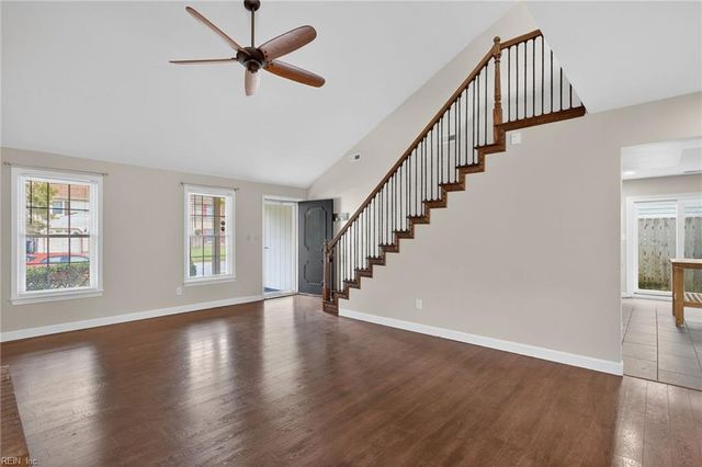 5677 Rushmere DR, Virginia Beach, VA 23464
