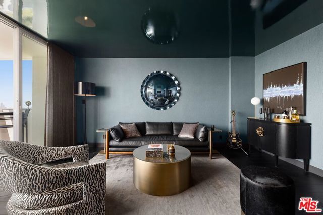 8787 Shoreham Drive 309, West Hollywood, CA 90069