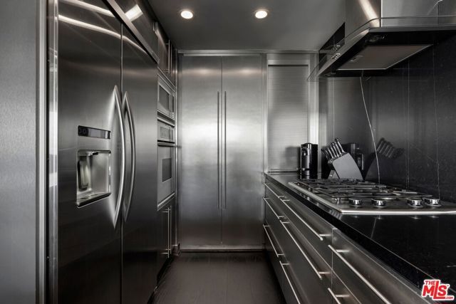 8787 Shoreham Drive 309, West Hollywood, CA 90069