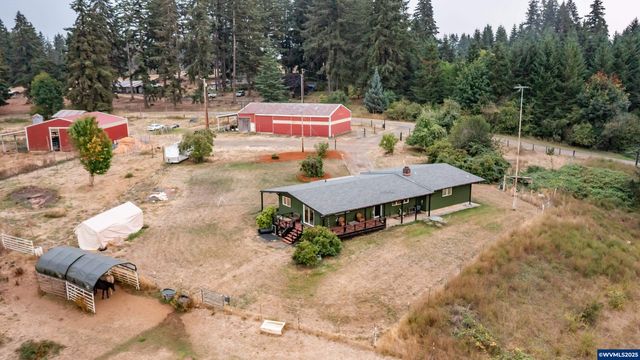 40235 Rainbow Dr, Scio, OR 97374