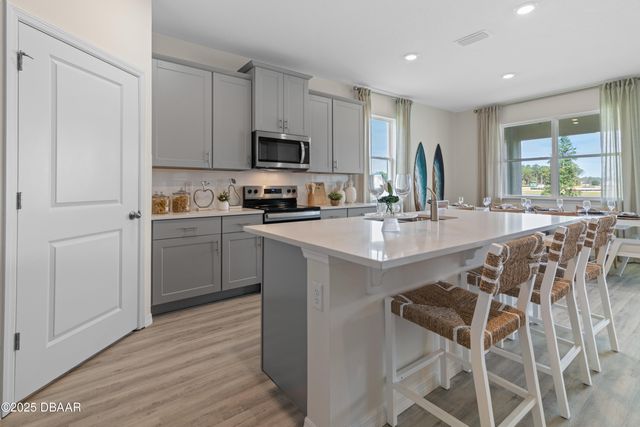 3350 Arch Avenue, Ormond Beach, FL 32174