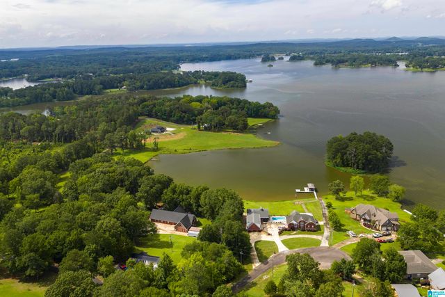 2715 HAMILTON ROAD, Pell City, AL 35128