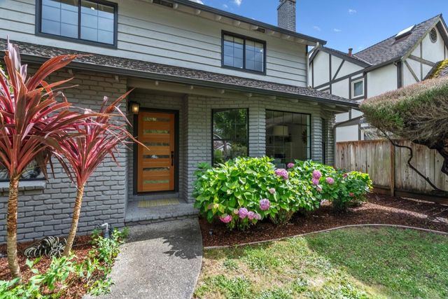 105 Quarry Lane, Santa Cruz, CA 95060