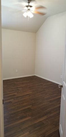 2036 El Camino Drive, Fort Worth, TX 76177