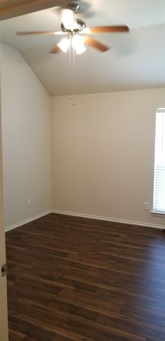 2036 El Camino Drive, Fort Worth, TX 76177