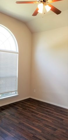 2036 El Camino Drive, Fort Worth, TX 76177