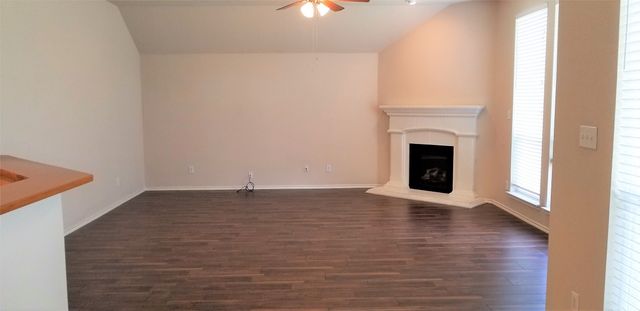 2036 El Camino Drive, Fort Worth, TX 76177