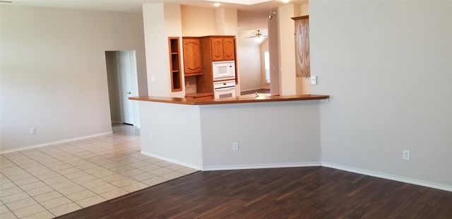 2036 El Camino Drive, Fort Worth, TX 76177