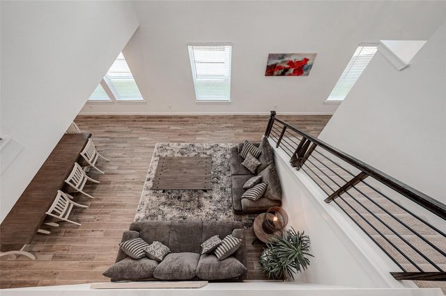 430 W Cascade Heights Drive, Montgomery, TX 77316