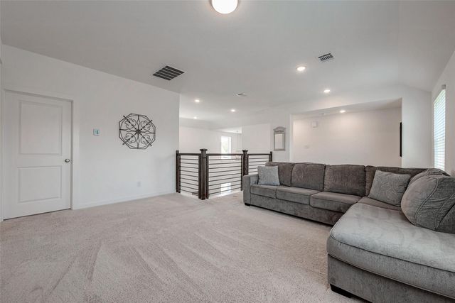 430 W Cascade Heights Drive, Montgomery, TX 77316