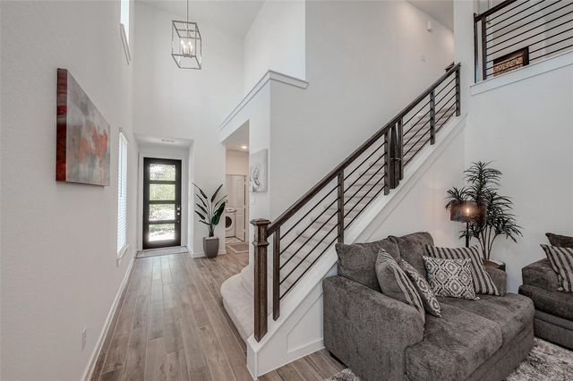 430 W Cascade Heights Drive, Montgomery, TX 77316