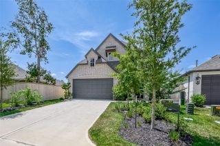 430 W Cascade Heights Drive, Montgomery, TX 77316