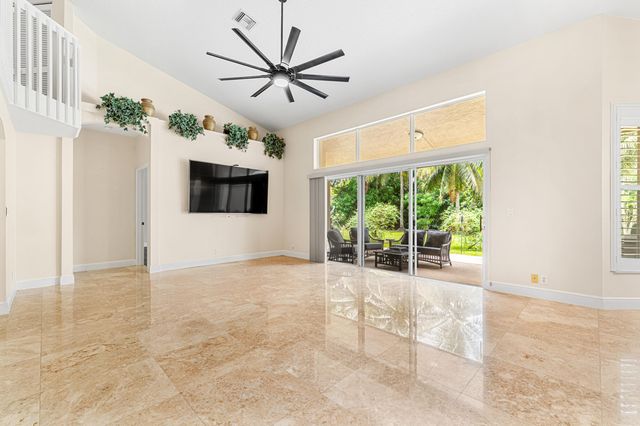 11175 Nantucket Bay Court, Wellington, FL 33414