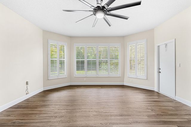 11175 Nantucket Bay Court, Wellington, FL 33414