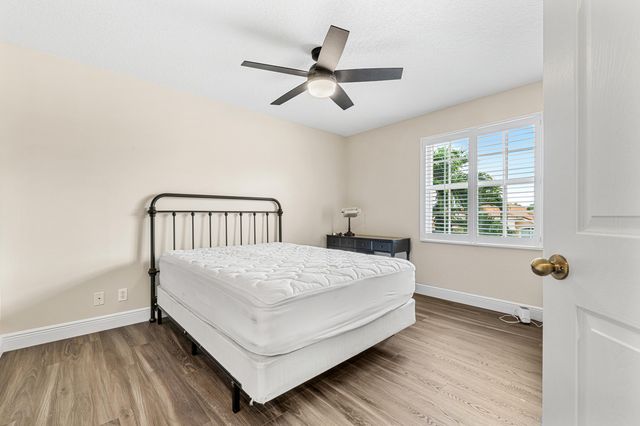 11175 Nantucket Bay Court, Wellington, FL 33414