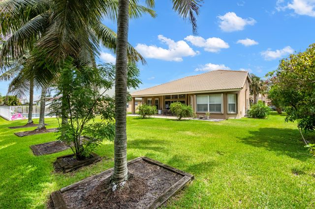 11175 Nantucket Bay Court, Wellington, FL 33414