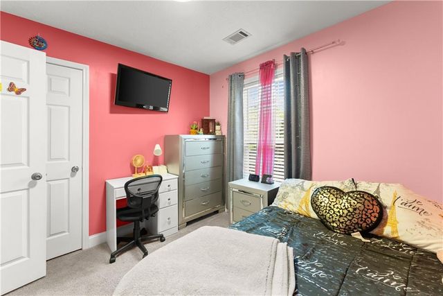 5090 Limerick Lane, Flowery Branch, GA 30542